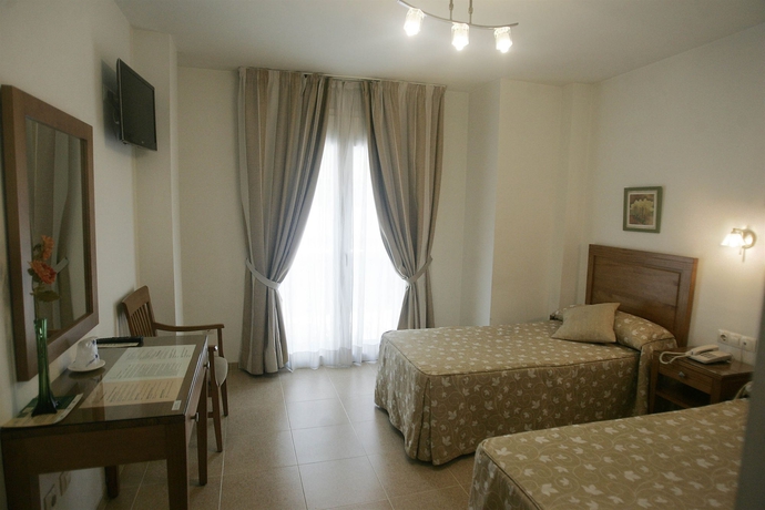 Imagen de la habitación del Hotel Goartín. Foto 11