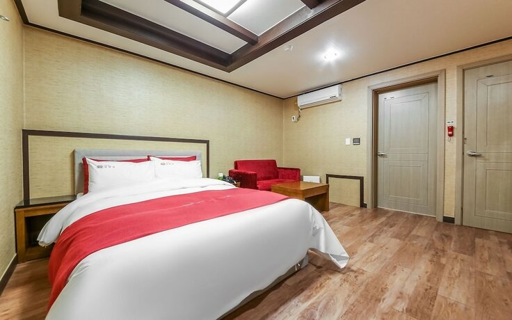 Imagen de la habitación del Hotel Gochang Moyangseong. Foto 11