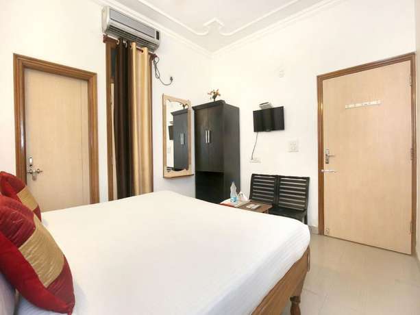 Imagen de la habitación del Hotel God Gift. Foto 5