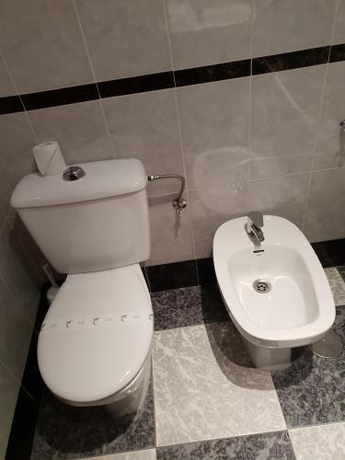 Imagen de la habitación del Hotel Godisa. Foto 8