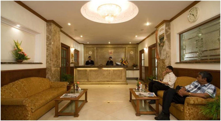 Imagen de los interiores del Hotel Godwin. Foto 19