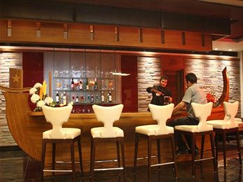 Imagen de la habitación del Hotel Godwin Goa. Foto 6