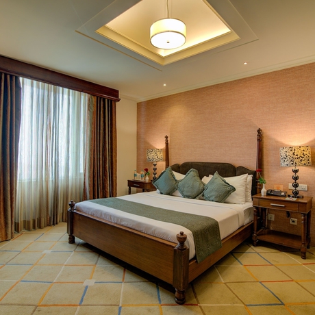 Imagen de la habitación del Hotel Godwin Haridwar. Foto 9