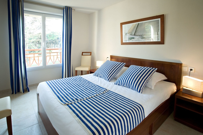 Imagen de la habitación del Hotel Goélia Mandelieu Riviera Resort. Foto 2