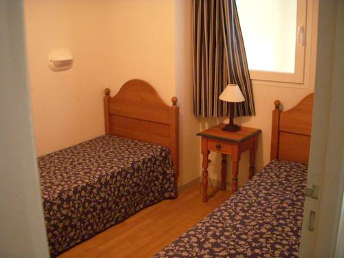 Imagen de la habitación del Hotel Go&eacute;lia R&eacute;sidence Du Golf De L'oc&eacute;an. Foto 5