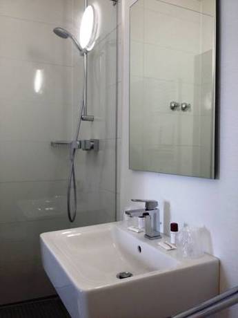 Imagen de la habitación del Hotel Goethe, Munich. Foto 5