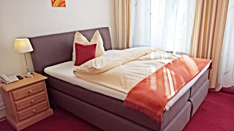 Imagen de la habitación del Hotel Goethe-Haus. Foto 19
