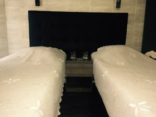 Imagen de la habitación del Hotel Gofen. Foto 13