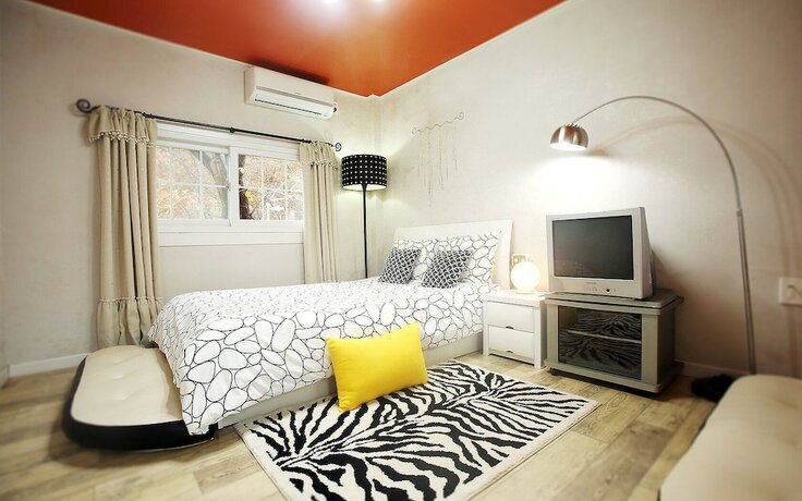 Imagen de la habitación del Hotel Gogh and Sunflower. Foto 14