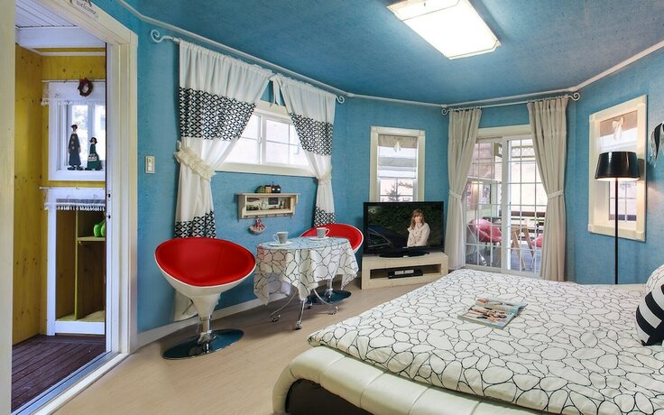 Imagen de la habitación del Hotel Gogh and Sunflower. Foto 20