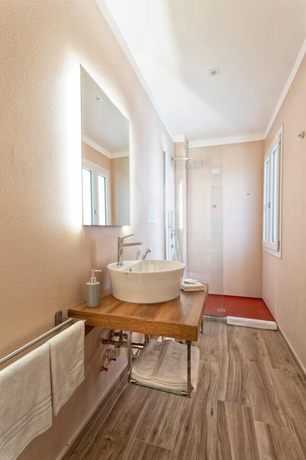 Imagen de la habitación del Hotel Gog&ograve; Petit. Foto 16