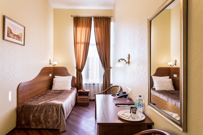 Imagen de la habitación del Hotel Gogol. Foto 7