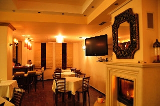 Imagen del bar/restaurante del Hotel Gogos. Foto 15