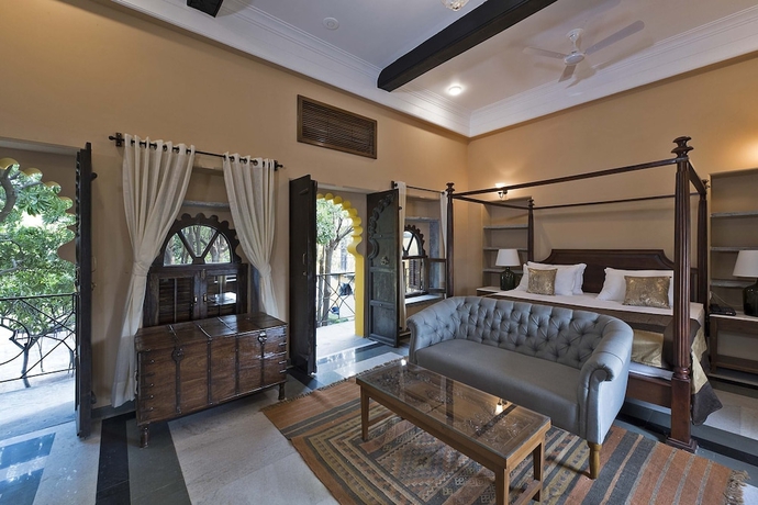 Imagen de la habitación del Hotel Gogunda Palace. Foto 11