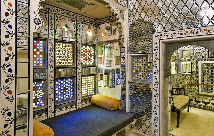 Imagen de la habitación del Hotel Gogunda Palace. Foto 12