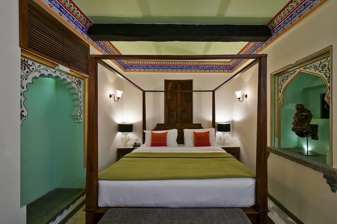 Imagen de la habitación del Hotel Gogunda Palace. Foto 15