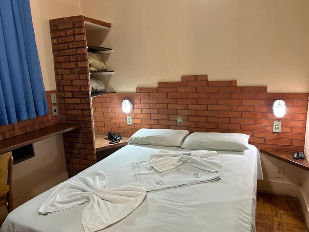 Imagen de la habitación del Hotel Goi&acirc;nia Palace. Foto 10