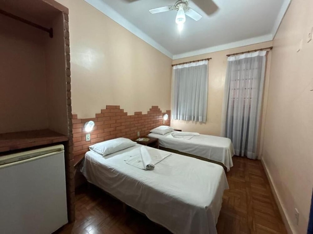 Imagen de la habitación del Hotel Goi&acirc;nia Palace. Foto 12