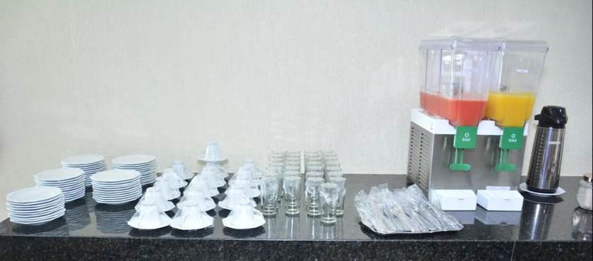 Imagen del bar/restaurante del Hotel Goiana Palace. Foto 3