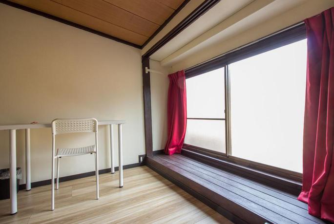 Imagen de la habitación del Hotel Gojo Paradiso Homes. Foto 7