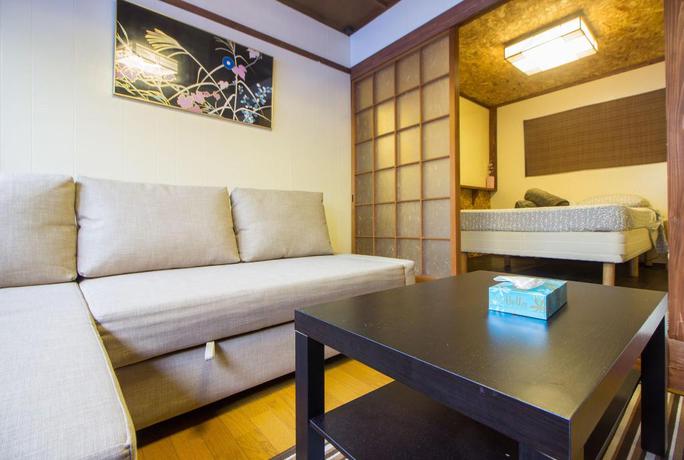 Imagen de la habitación del Hotel Gojo Paradiso Homes. Foto 12