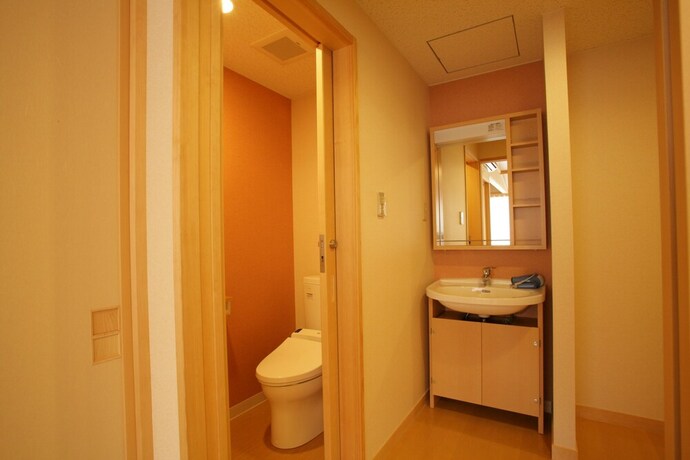 Imagen de la habitación del Hotel Gokasanso. Foto 33