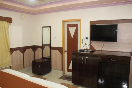 Imagen general del Hotel Gokul Plaza. Foto 8