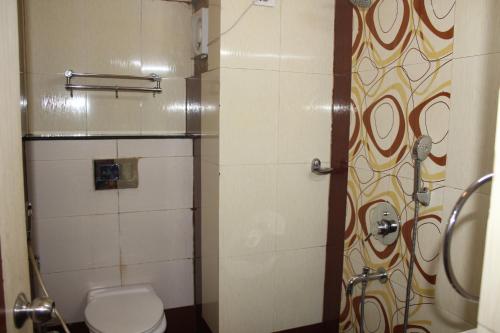 Imagen general del Hotel Gokul Plaza. Foto 11