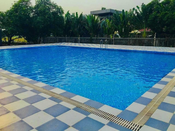 Imagen de la piscina del Hotel Gokul Resort. Foto 16