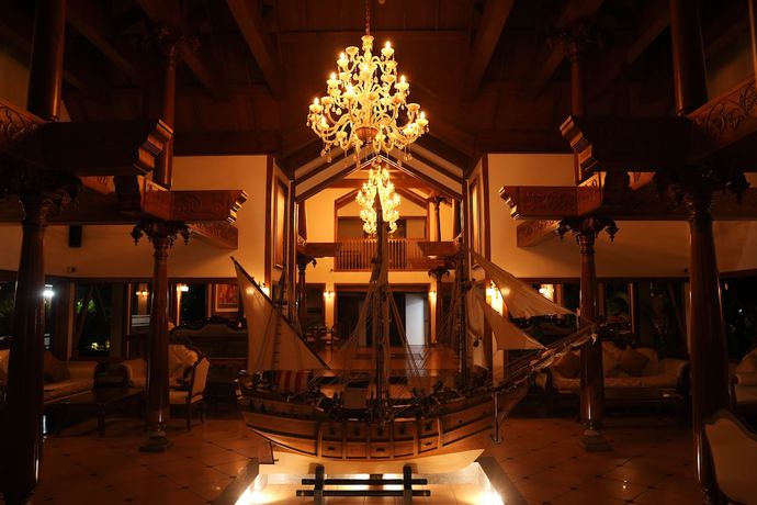 Imagen del bar/restaurante del Hotel Gokulam Grand Resort And Spa. Foto 1