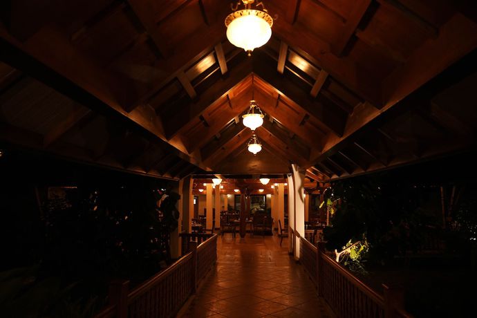 Imagen de los interiores del Hotel Gokulam Grand Resort And Spa. Foto 17