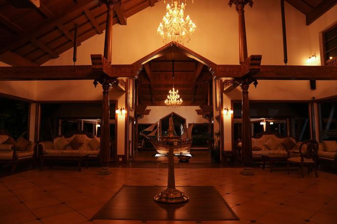 Imagen de los interiores del Hotel Gokulam Grand Resort And Spa. Foto 20