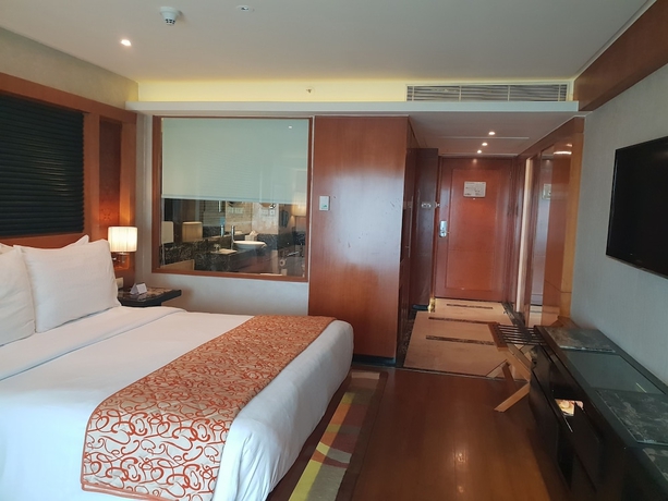 Imagen de la habitación del Hotel Gokulam Grand and Spa Bangalore. Foto 6