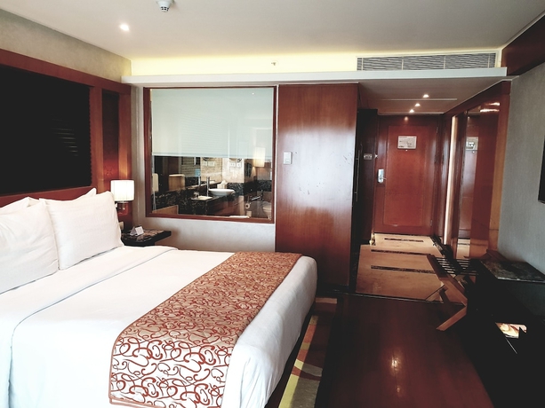 Imagen de la habitación del Hotel Gokulam Grand and Spa Bangalore. Foto 8