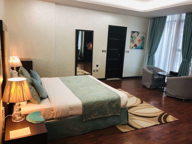 Imagen de la habitación del Hotel Gokulam Park Doha. Foto 9