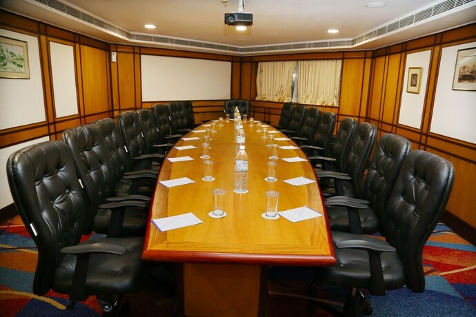 Imagen de los interiores del Hotel Gokulam Park. Foto 31