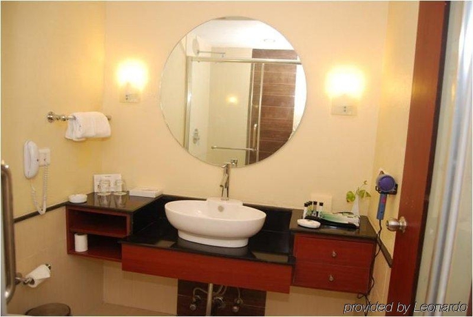 Imagen general del Hotel Gokulam Park Sabari Omr. Foto 6