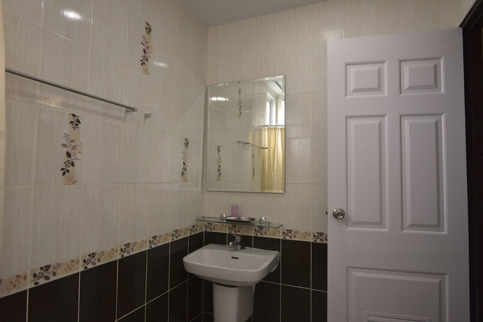 Imagen de la habitación del Hotel Gold Airport Suites. Foto 9