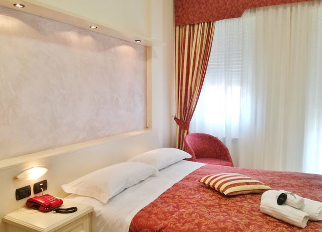 Imagen de la habitación del Hotel Gold, Bordighera. Foto 3