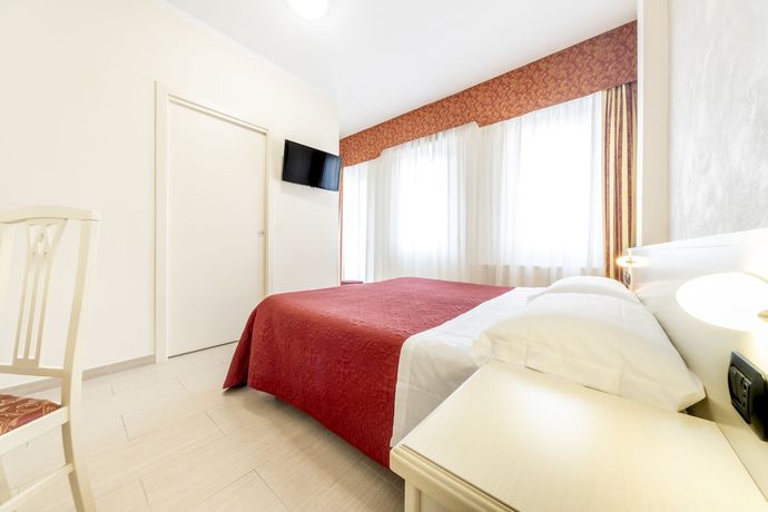 Imagen de la habitación del Hotel Gold, Bordighera. Foto 7