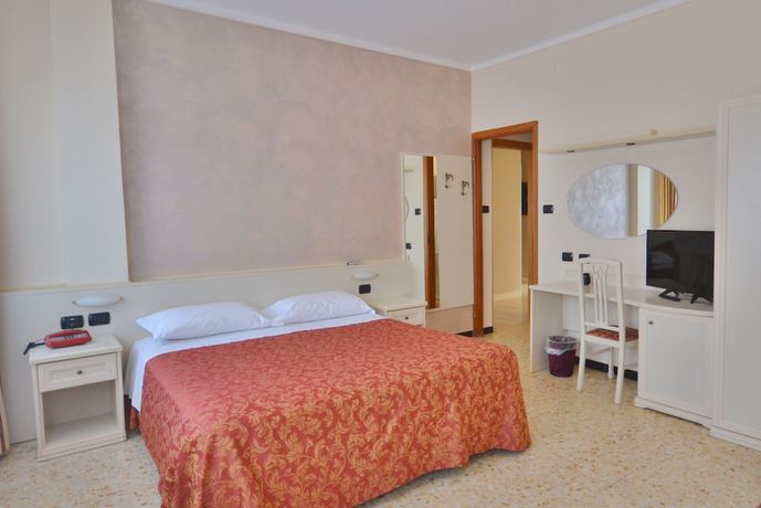 Imagen de la habitación del Hotel Gold, Bordighera. Foto 11