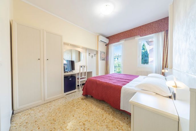 Imagen de la habitación del Hotel Gold, Bordighera. Foto 14