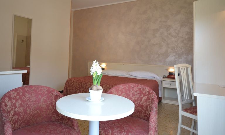 Imagen de la habitación del Hotel Gold, Bordighera. Foto 15