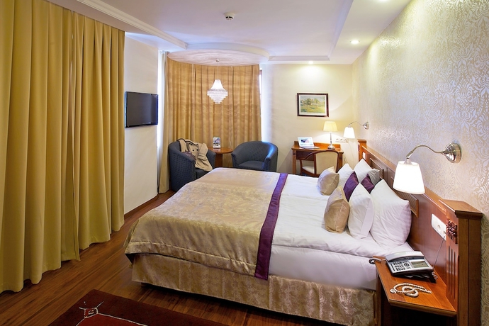 Imagen de la habitación del Hotel Gold Budapest. Foto 4