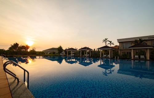 Imagen general del Hotel Gold Coast Resort and Spa. Foto 5