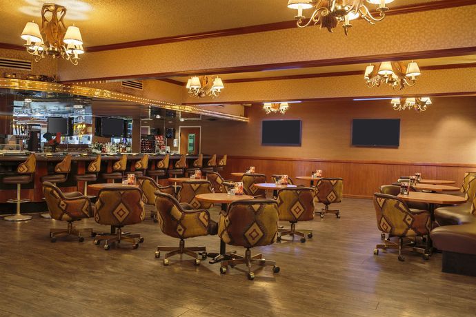 Imagen del bar/restaurante del Hotel Gold Country Inn and Casino by Red Lion Hotels. Foto 4