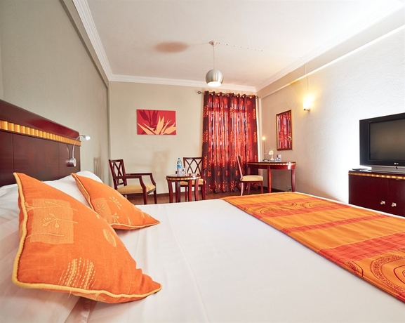 Imagen de la habitación del Hotel Gold Crest. Foto 4