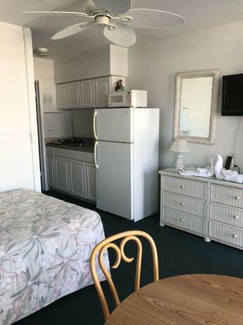 Imagen general del Hotel Gold Crest Motel. Foto 3