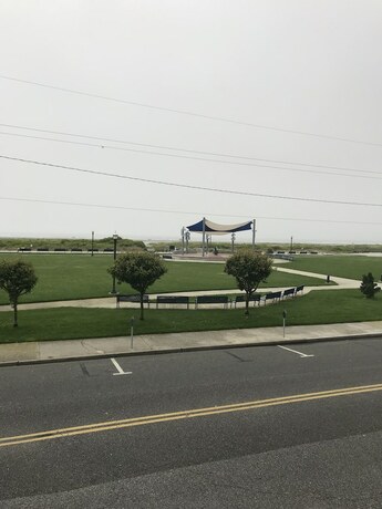 Imagen general del Hotel Gold Crest Motel. Foto 7