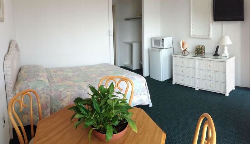 Imagen de la habitación del Hotel Gold Crest Motel. Foto 20